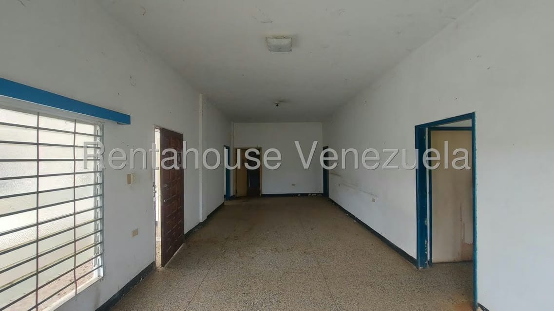 Comercial (Edificio) en Alquiler en Bello Monte, Zulia - 12
