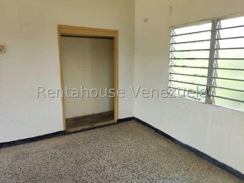 Comercial (Edificio) en Alquiler en Bello Monte, Zulia - 17