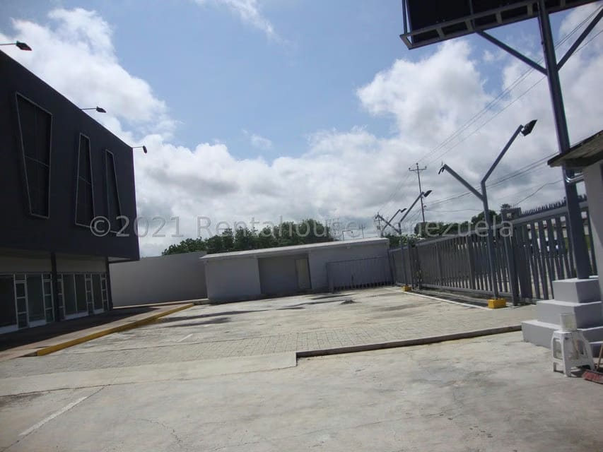 Comercial (Local Comercial) en Venta en Ave Intercomunal, Lara - 18