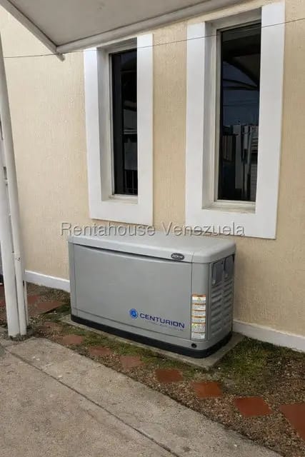 Casa (1 Nivel) en Alquiler en La N, Zulia - 18