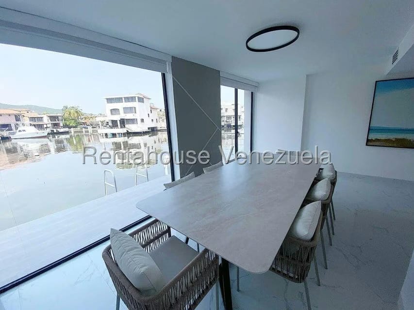 Townhouse (1 Nivel) en Venta en Casa Botes B, Anzoategui - 11
