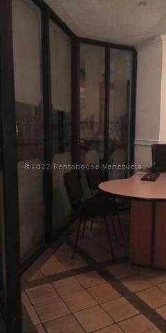Comercial (Local Comercial) en Alquiler en Los Ruices, Distrito Metropolitano - 8