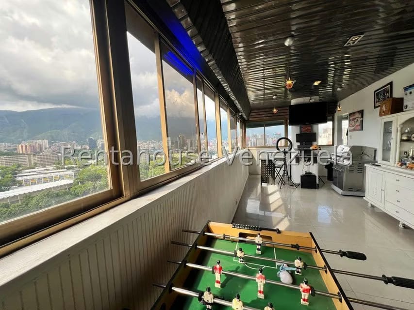 Apartamento (1 Nivel) en Venta en Los Chaguaramos, Distrito Metropolitano - 7