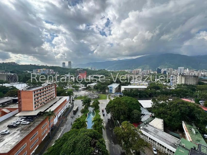 Apartamento (1 Nivel) en Venta en Los Chaguaramos, Distrito Metropolitano - 9
