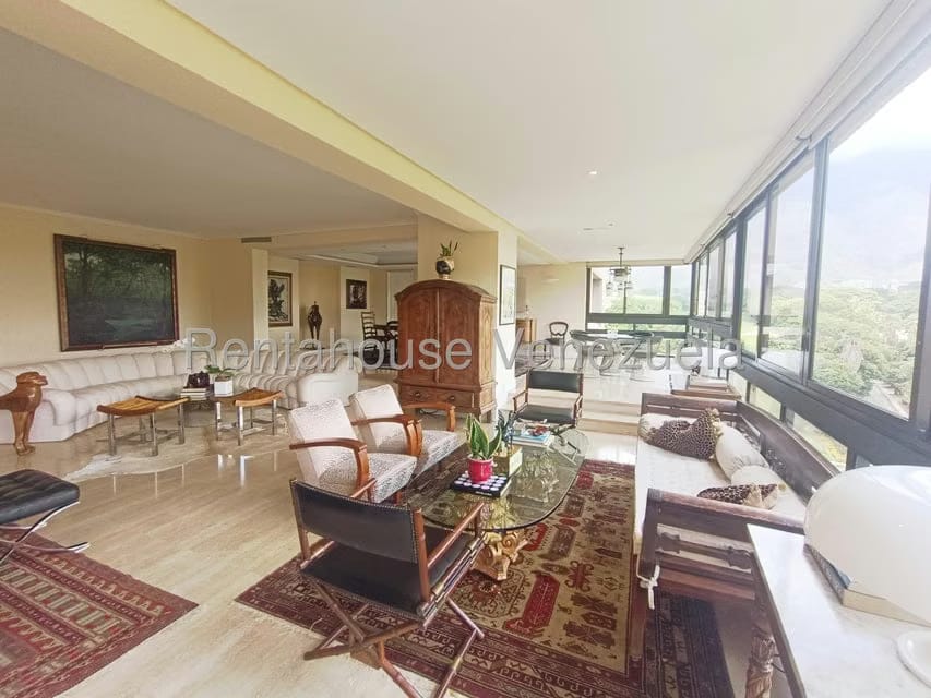 Apartamento (1 Nivel) en Venta en Country Club, Distrito Metropolitano - 3