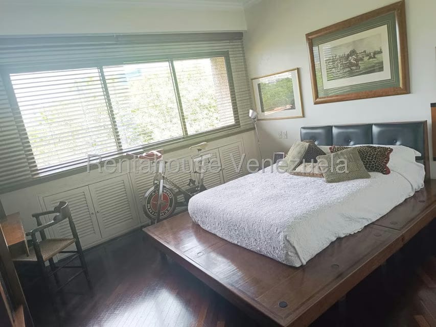 Apartamento (1 Nivel) en Venta en Country Club, Distrito Metropolitano - 22