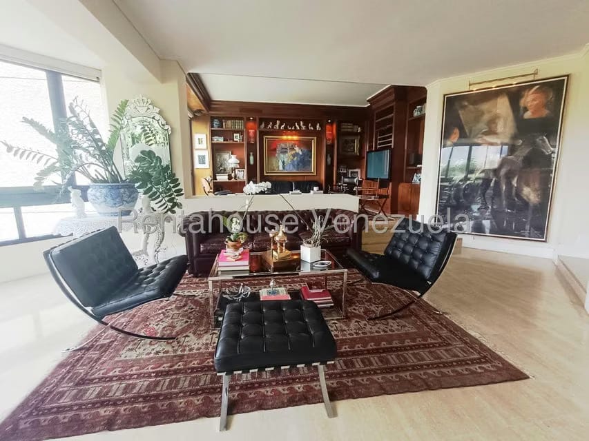 Apartamento (1 Nivel) en Venta en Country Club, Distrito Metropolitano - 4
