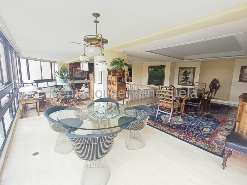 Apartamento (1 Nivel) en Venta en Country Club, Distrito Metropolitano - 8