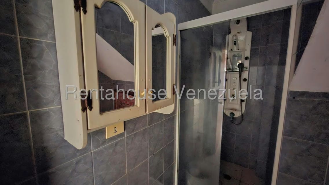 Casa (Duplex) en Venta en Parroquia Concepcion, Lara - 15