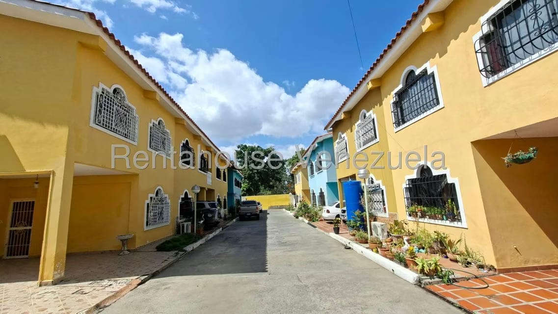 Casa (Duplex) en Venta en Parroquia Concepcion, Lara - 36