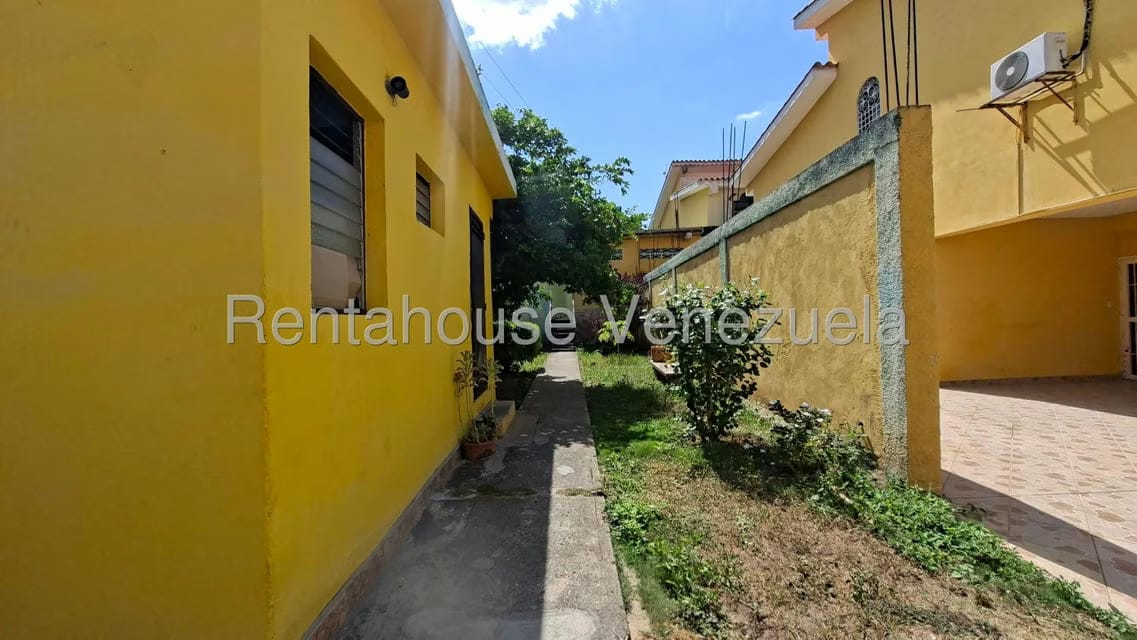 Casa (Duplex) en Venta en Parroquia Concepcion, Lara - 37