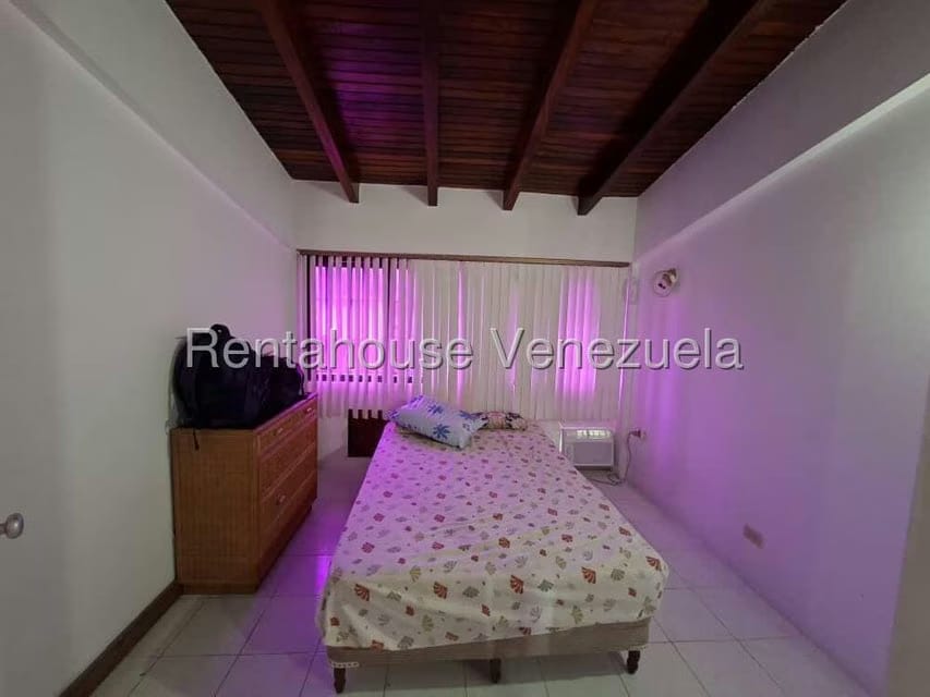Apartamento (1 Nivel) en Venta en Ciudad Balneario Higuerote, Miranda - 5