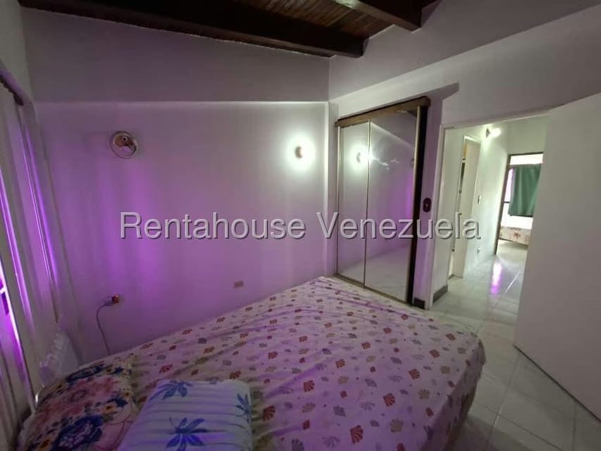 Apartamento (1 Nivel) en Venta en Ciudad Balneario Higuerote, Miranda - 6