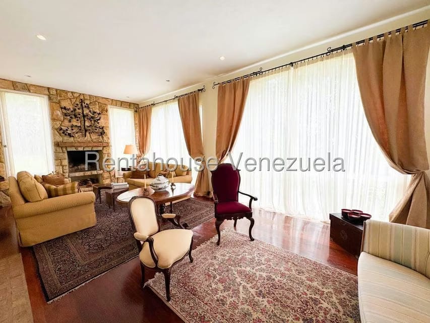 Casa (1 Nivel) en Venta en Oripoto, Distrito Metropolitano - 11