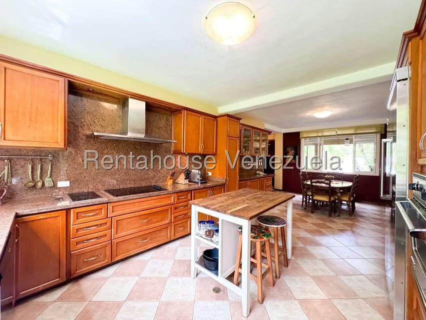 Casa (1 Nivel) en Venta en Oripoto, Distrito Metropolitano - 17