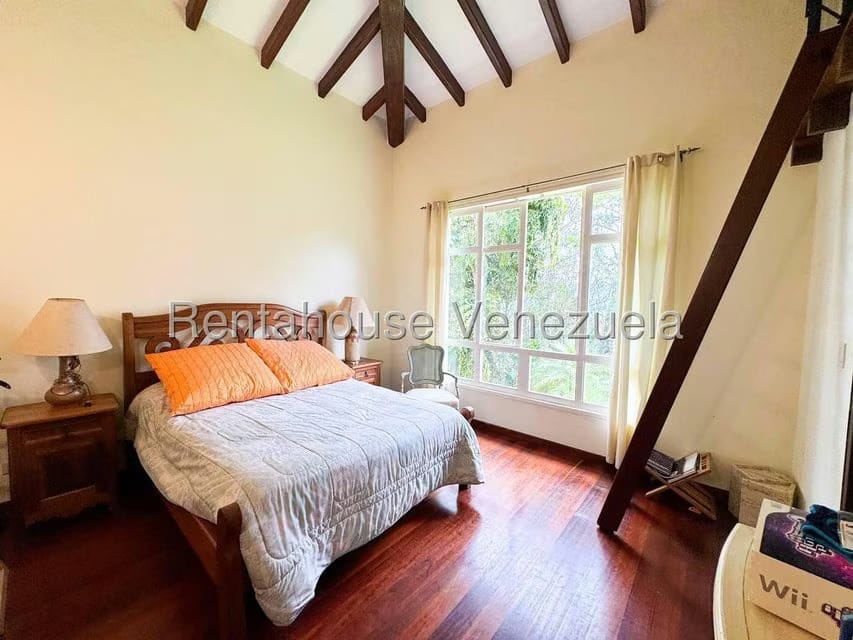 Casa (1 Nivel) en Venta en Oripoto, Distrito Metropolitano - 64
