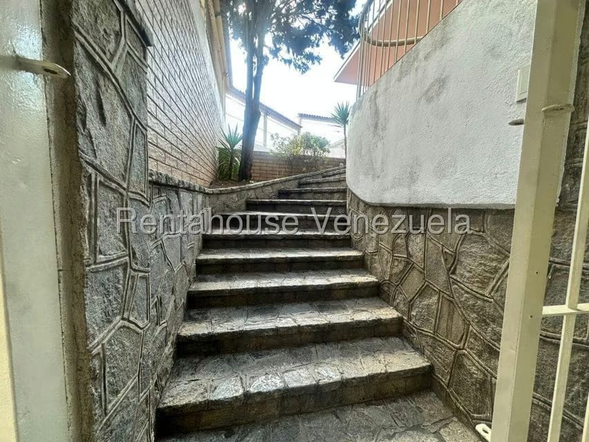 Casa (1 Nivel) en Venta en Vista Alegre, Distrito Metropolitano - 2
