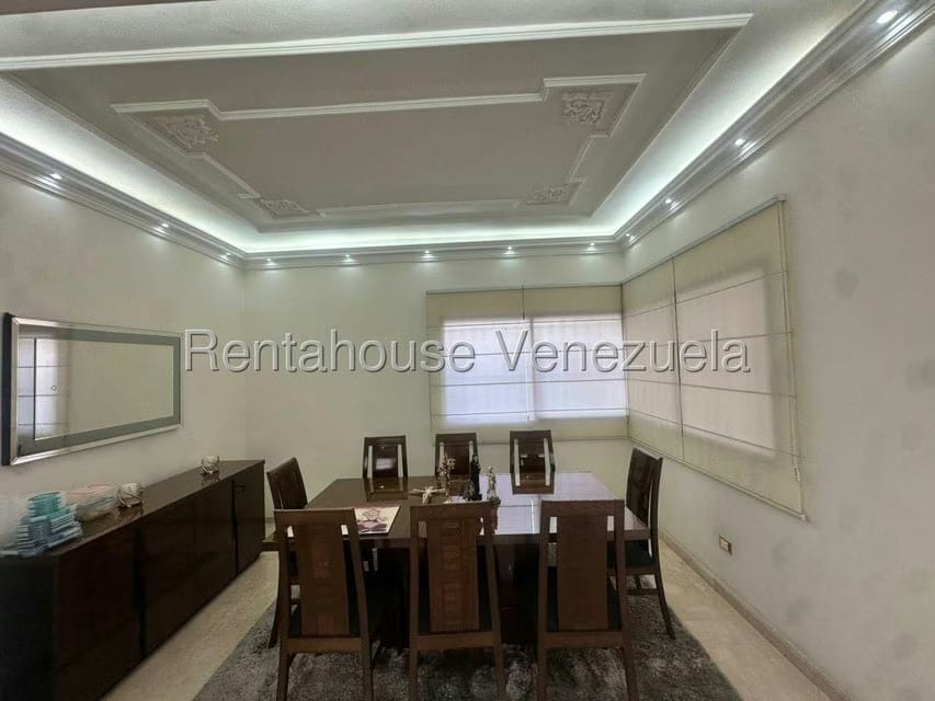 Casa (1 Nivel) en Venta en Vista Alegre, Distrito Metropolitano - 12