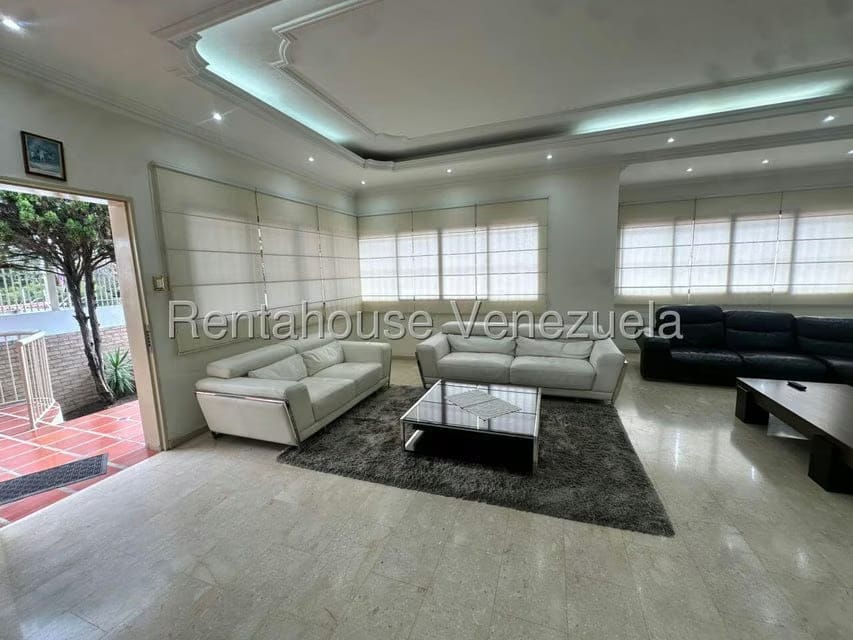 Casa (1 Nivel) en Venta en Vista Alegre, Distrito Metropolitano - 14