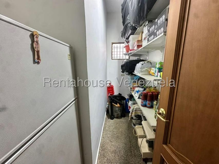 Casa (1 Nivel) en Venta en Vista Alegre, Distrito Metropolitano - 28