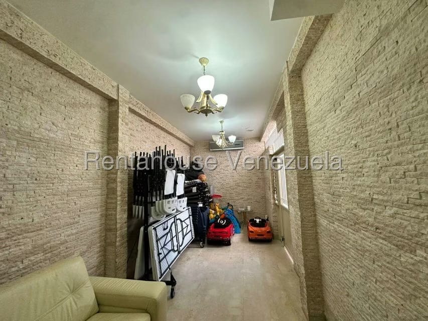 Casa (1 Nivel) en Venta en Vista Alegre, Distrito Metropolitano - 30