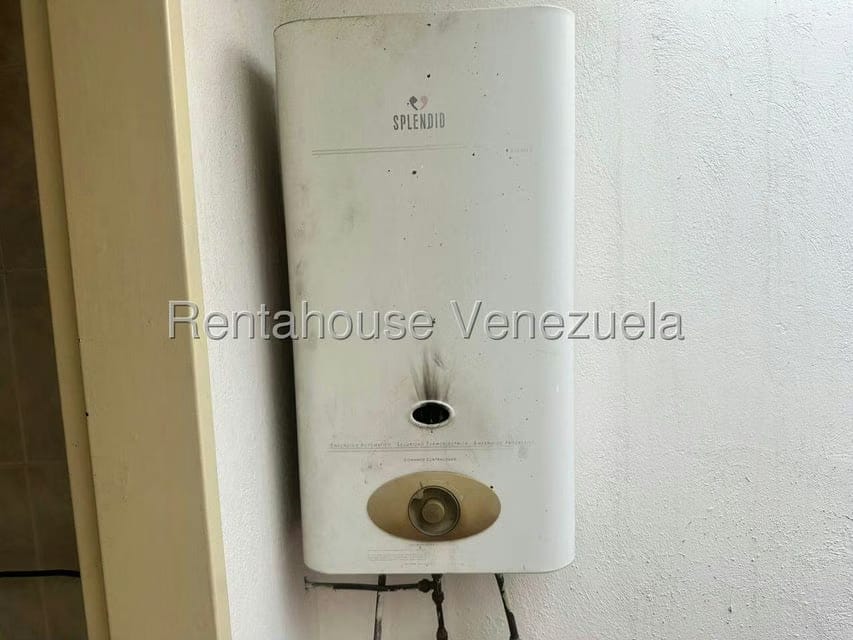 Casa (1 Nivel) en Venta en Vista Alegre, Distrito Metropolitano - 42