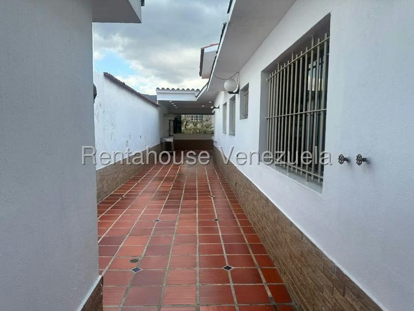 Casa (1 Nivel) en Venta en Vista Alegre, Distrito Metropolitano - 9