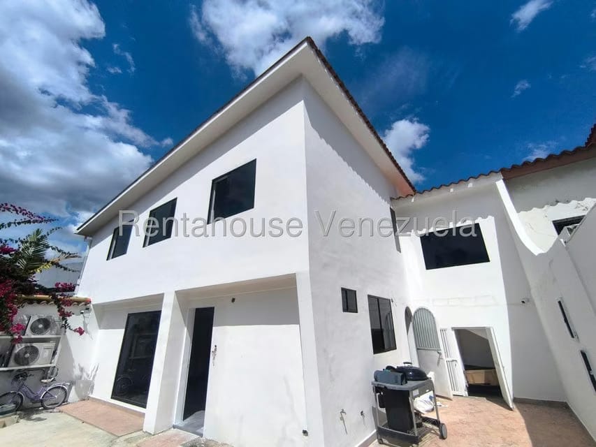 Casa (Duplex) en Venta en El Bosque, Carabobo