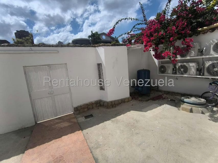 Casa (Duplex) en Venta en El Bosque, Carabobo - 4