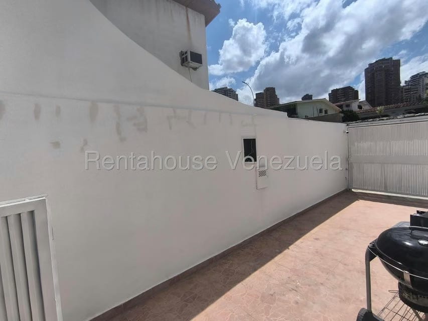 Casa (Duplex) en Venta en El Bosque, Carabobo - 33