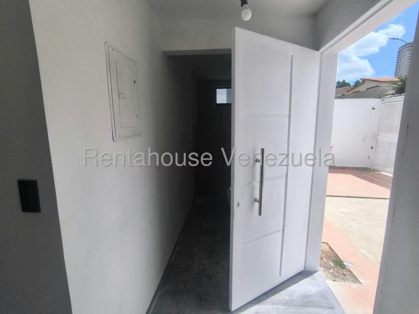 Casa (Duplex) en Venta en El Bosque, Carabobo - 5