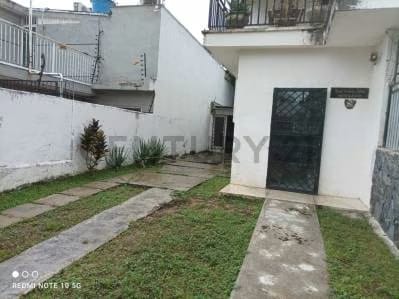 Casa con potencial comercial en la Urbanizacion Carabobo - 3