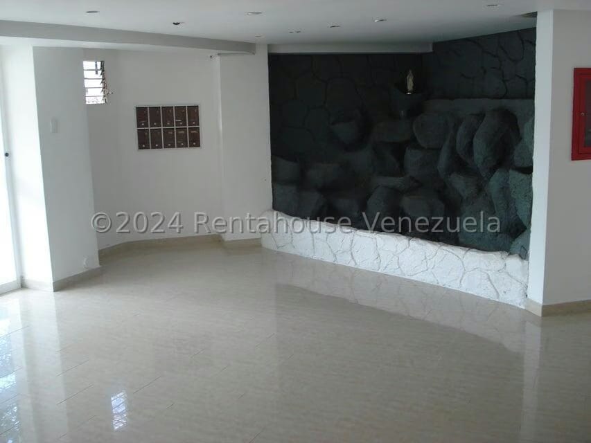 Apartamento (Penthouse) en Venta en El Paraiso, Distrito Metropolitano - 3