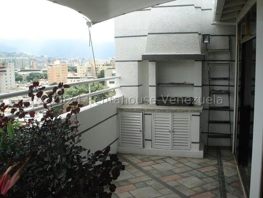 Apartamento (Penthouse) en Venta en El Paraiso, Distrito Metropolitano - 27
