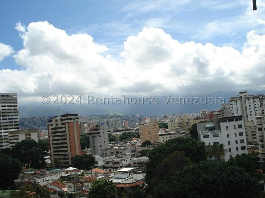 Apartamento (Penthouse) en Venta en El Paraiso, Distrito Metropolitano - 36