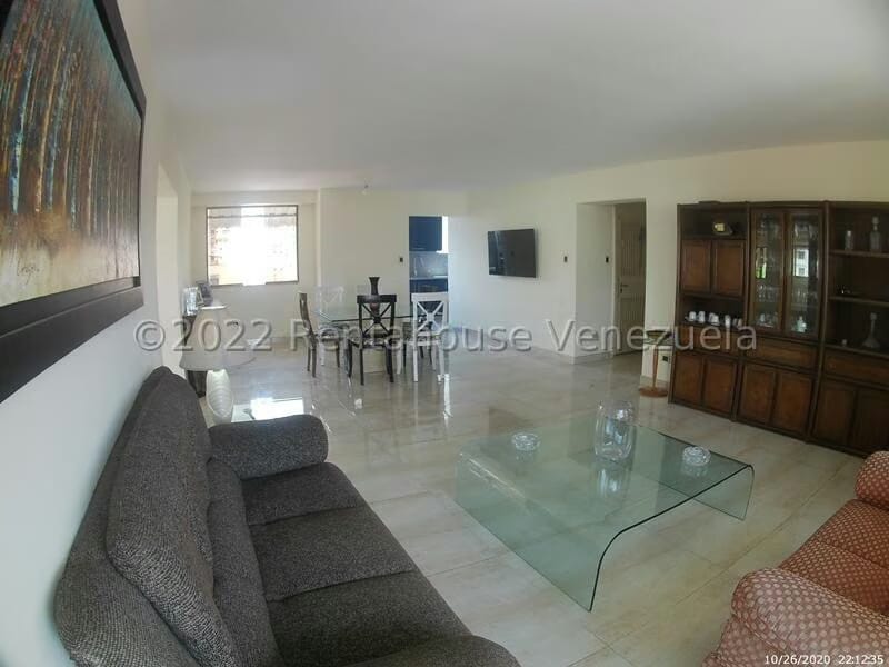 Apartamento (1 Nivel) en Venta en La Florida, Distrito Metropolitano - 11