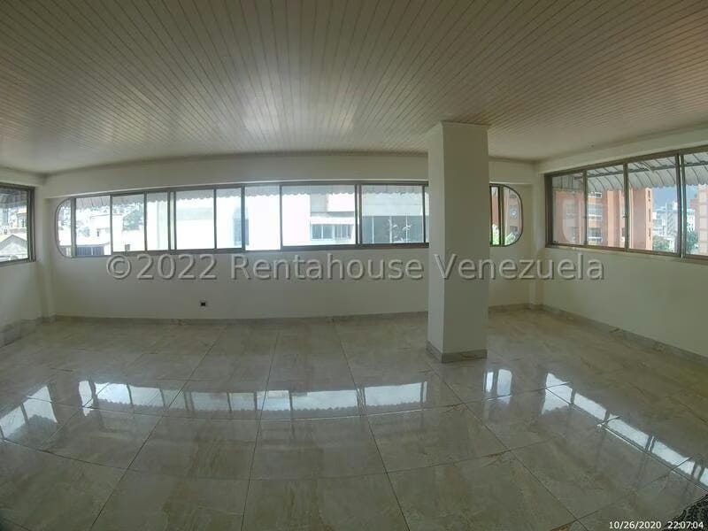 Apartamento (1 Nivel) en Venta en La Florida, Distrito Metropolitano - 4