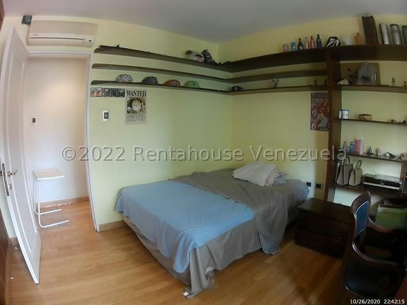 Apartamento (1 Nivel) en Venta en La Florida, Distrito Metropolitano - 32