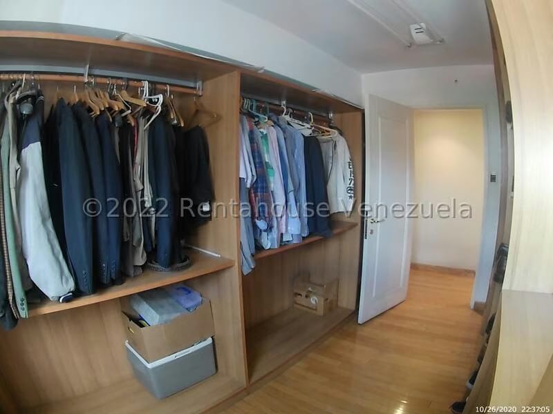Apartamento (1 Nivel) en Venta en La Florida, Distrito Metropolitano - 51