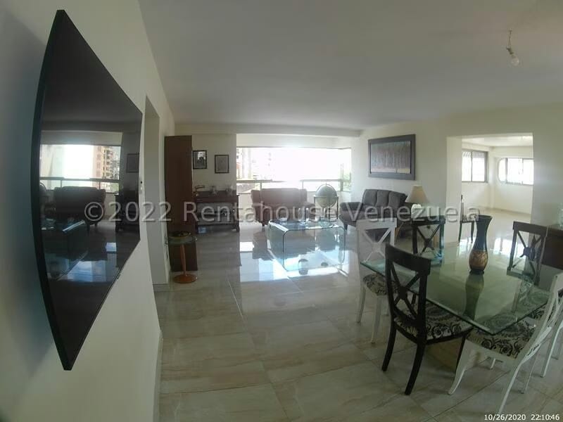 Apartamento (1 Nivel) en Venta en La Florida, Distrito Metropolitano - 7