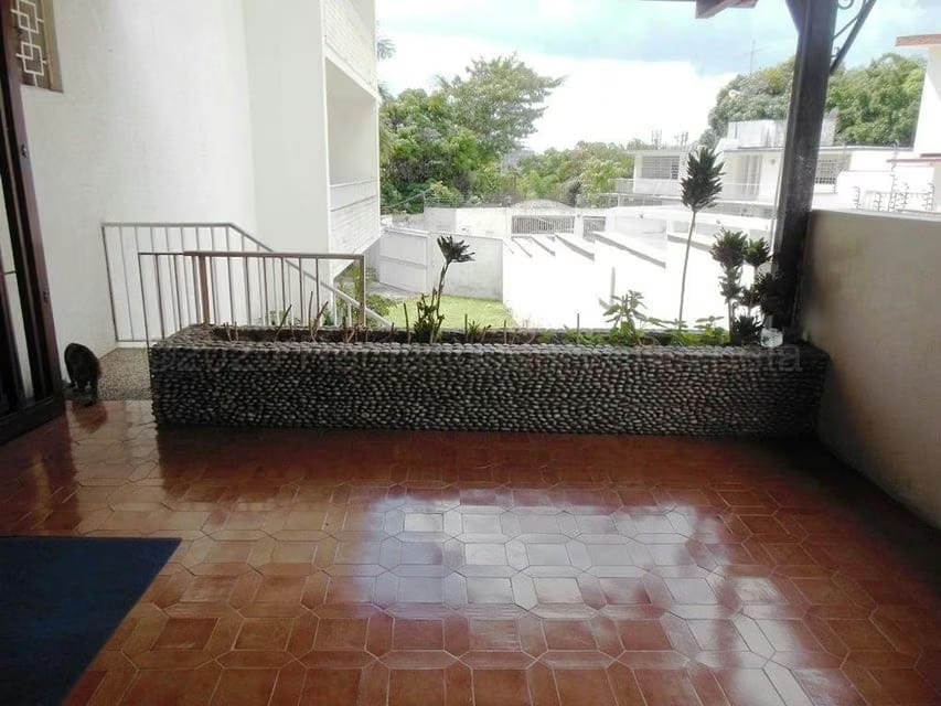 Casa (Multipes Niveles) en Venta en San Bernardino, Distrito Metropolitano - 2