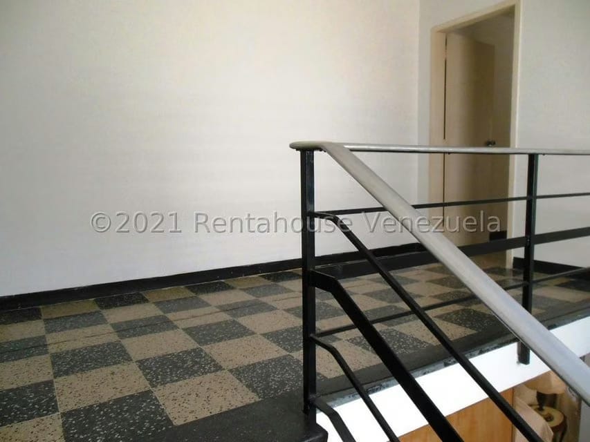 Casa (Multipes Niveles) en Venta en San Bernardino, Distrito Metropolitano - 13