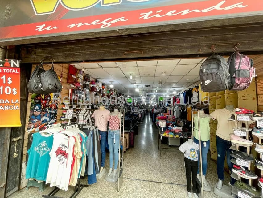 Comercial (Local Comercial) en Venta en Centro, Lara - 2