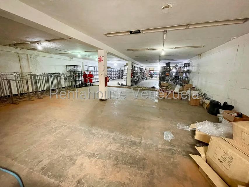 Comercial (Local Comercial) en Venta en Centro, Lara - 17