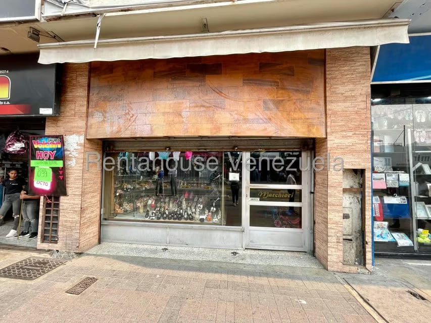 Comercial (Local Comercial) en Venta en Centro, Lara - 24