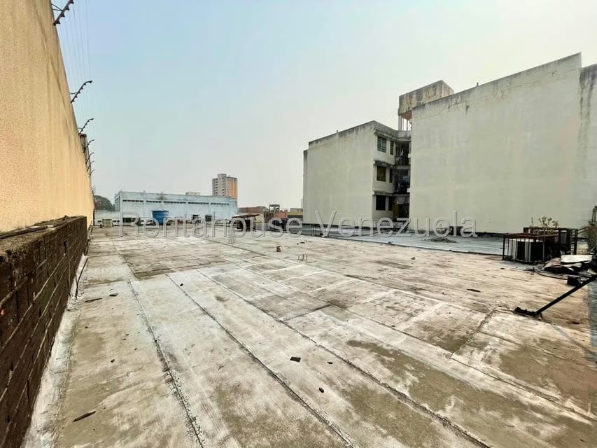 Comercial (Local Comercial) en Venta en Centro, Lara - 25