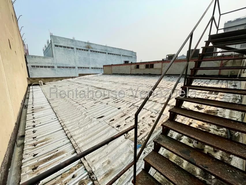 Comercial (Local Comercial) en Venta en Centro, Lara - 28
