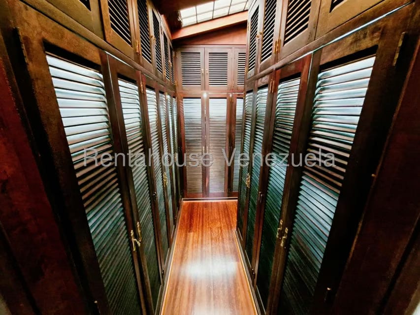 Casa (Duplex) en Venta en La Lagunita Country Club, Distrito Metropolitano - 16