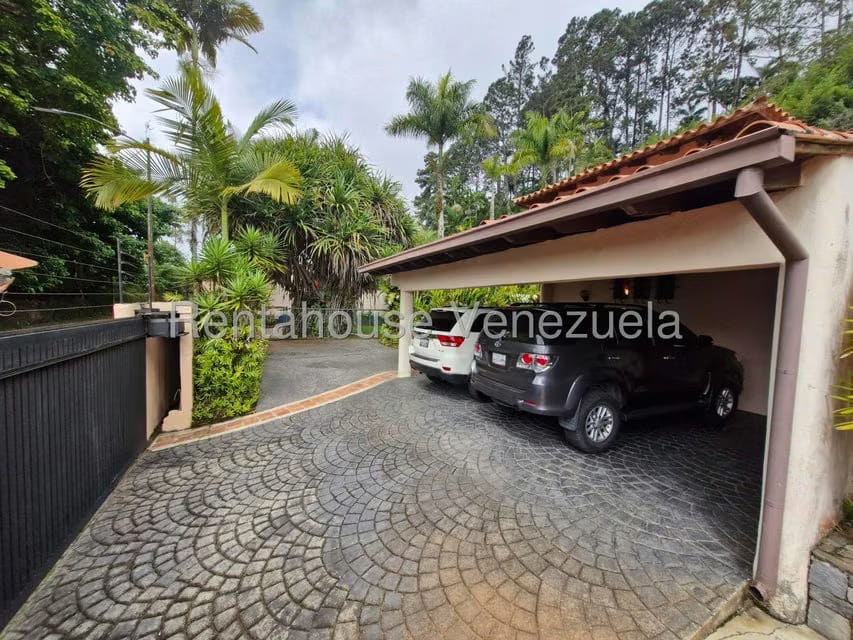 Casa (Duplex) en Venta en La Lagunita Country Club, Distrito Metropolitano - 3