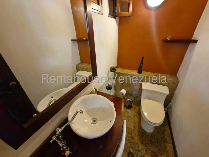 Casa (Duplex) en Venta en La Lagunita Country Club, Distrito Metropolitano - 10